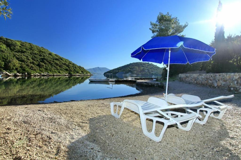 Apartments Villa Cebalo-Korcula Zrnovo Exterior photo